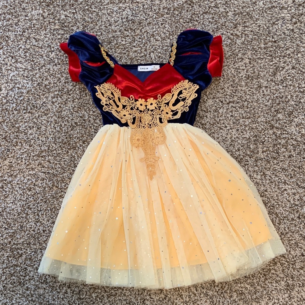 Snow white costume dress T5